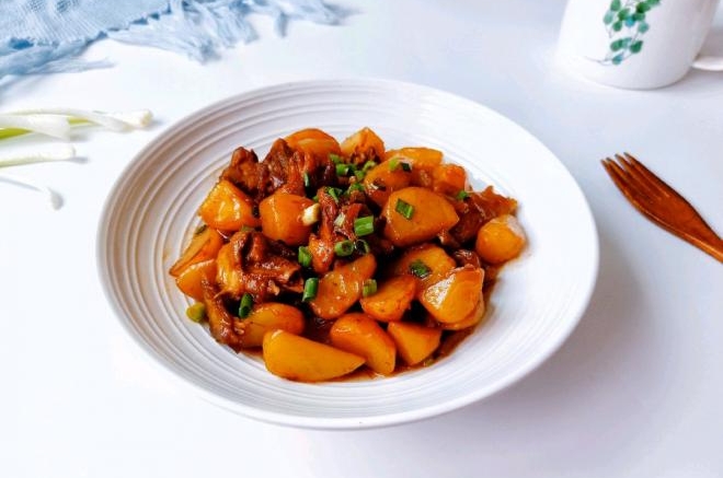 老鸭炖土豆