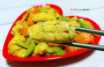 鸡蛋入口香浓混搭丝瓜的清香味道就是一级棒