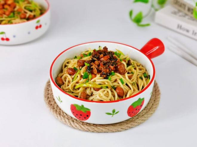 干贝酸辣凉拌面