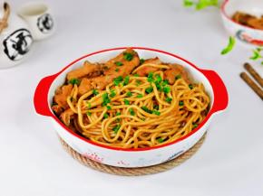 盛出装盘，撒上葱花。