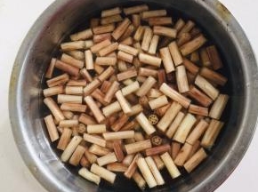 放入清水中以防氧化变色！