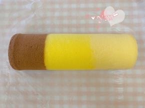 卷起来，放冰箱冷藏半小时以上。