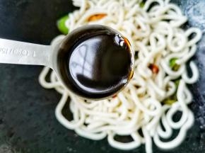 1勺蚝油。