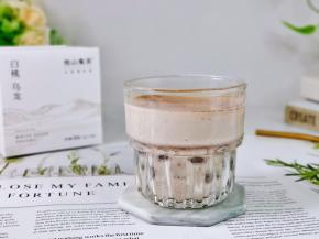 健康无添加的白桃乌龙圆子奶茶。