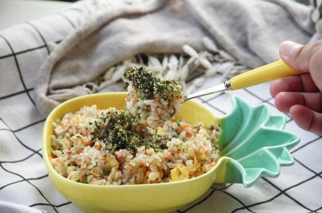 粒粒分明葱花蛋炒饭