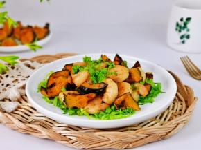 贝贝南瓜烤一下真的超好吃。