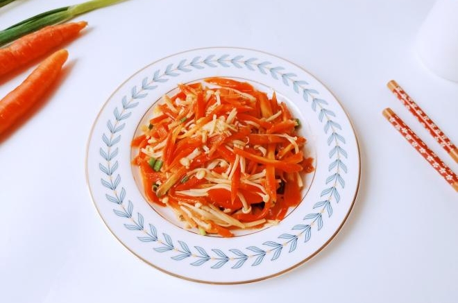 金针菇炒胡萝卜