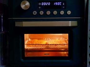 上下加热管190度烤25分钟。（时间及温度仅供参考，具体根据自己烤箱性能另定）