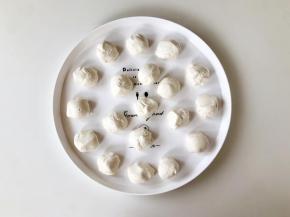 取出糯米团分成30g大小剂子。