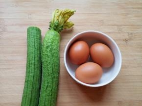 准备好食材。