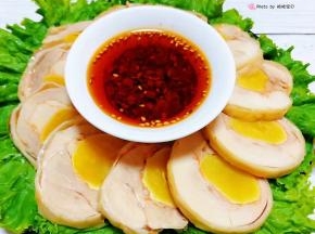 自制的辣椒油蘸料可以蘸着吃