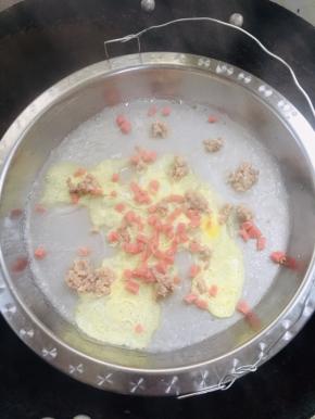 等肠粉起泡了，就说明肠粉熟了！