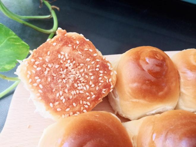 脆底蜂蜜小面包