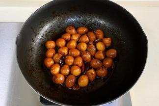 最后汤汁收干即可。