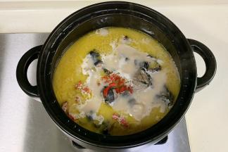 出锅前加入枸杞拌匀即可。