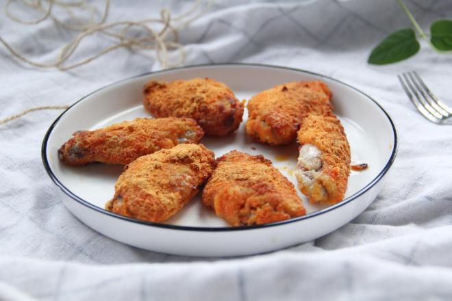 咸蛋黄风味烤鸡翅