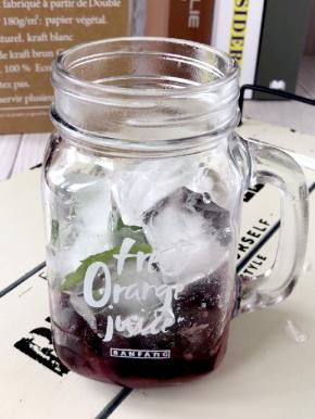 加入剩余的冰块;