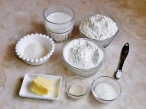 准备食材并称重。