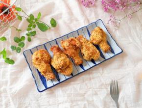 香酥可口的香辣鸡翅根。