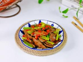 荤素搭配，营养均衡。