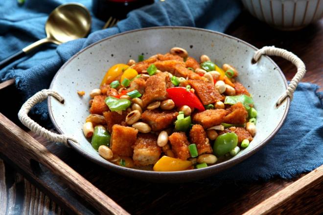 宫保藤椒鸡排酥