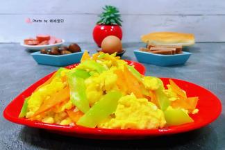 营养丰盛的早餐会给家人带来一天的好心情