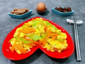 莴笋胡萝卜鸡蛋都是营养非常丰富的经常食用对身体有益