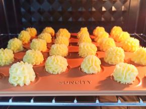 烤箱提前预热，125度烤30分钟。