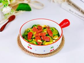 简单快手家常小炒。