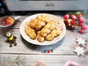 一边追剧一边吃小麻花，虽说不是很软但是越吃越香，很有嚼劲