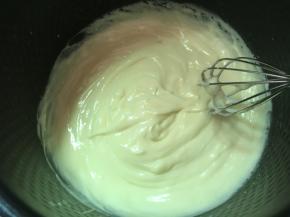 
搅拌至浓稠顺滑状