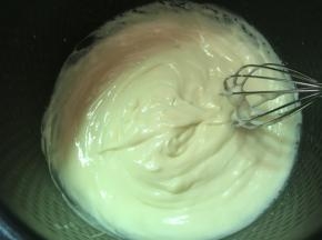 
搅拌至浓稠顺滑状