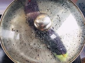 水开大火蒸十分钟！