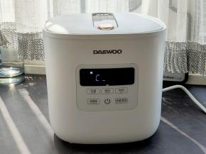 启动煮饭程序即可，程序结束后，不要马上捞出来，在汤水中浸泡2-3小时后再捞出食用最佳。