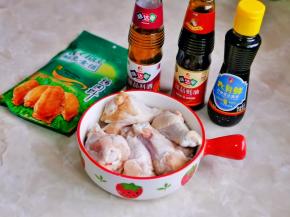 准备食材及调味料。