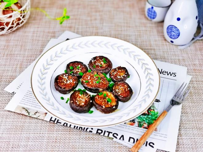 孜然咸蛋黄烤香菇