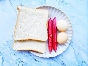 准备好所有食材。