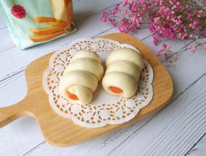 剩下的两个让留着给她当早餐。