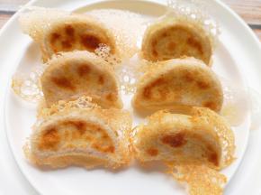 看到薄薄的冰花了吗？酥脆好吃。