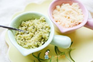 容易做完感觉肉松不够细腻没有关系，我们拿出来用料理棒打几下就行，千万不要打太久容易变成粉末