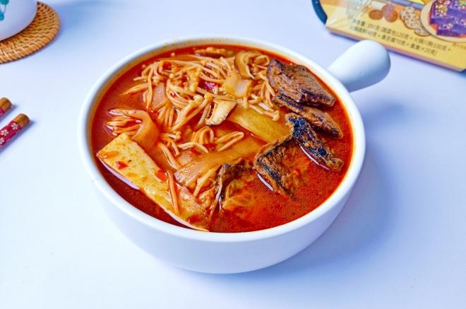 时蔬臭豆腐麻辣烫