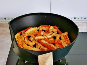 快速翻炒均匀即可出锅。