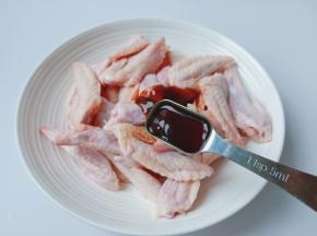 加上蚝油与十三香。