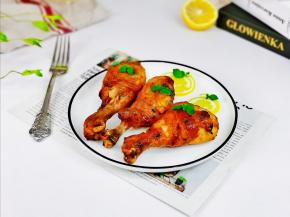 装盘装饰几个薄荷叶。