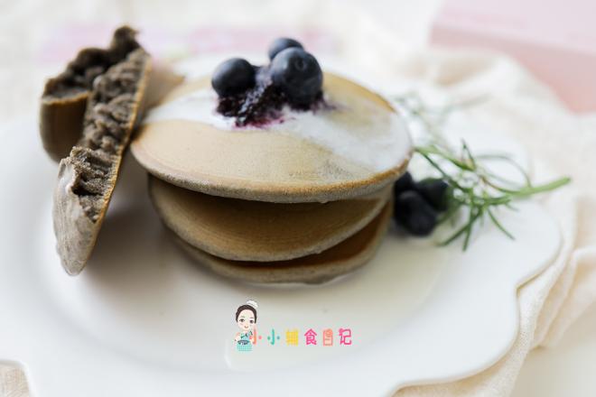 12个月以上辅食黑芝麻酱松饼