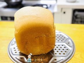 一定要下面有镂空的架子，不然底部水汽焖住会变得湿哒哒