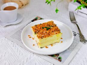 口感丰富的蛋糕。