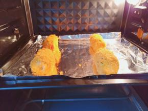 烤箱提前180度预热，烤盘放中层。