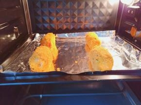 烤箱提前180度预热，烤盘放中层。