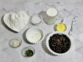 准备食材并称重，蜜豆我是提前做好的，如果不愿意做买的也一样哈。